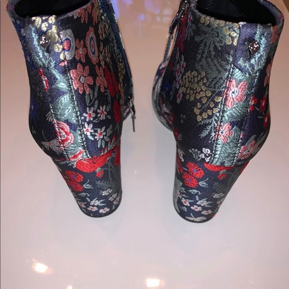 Sam Edelman Booties - Picture 5 of 8